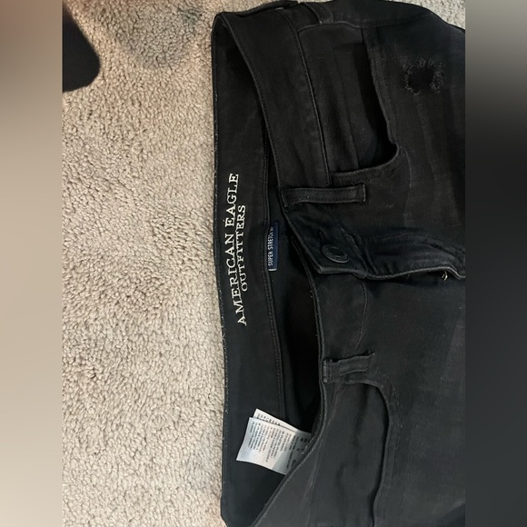 American Eagle Black Distressed Jeans - Picture 3 of 3